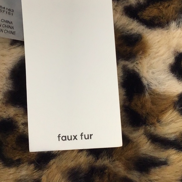 🆕 Calvin Klein Cheetah Print Faux Fur Scarf - Picture 10 of 12